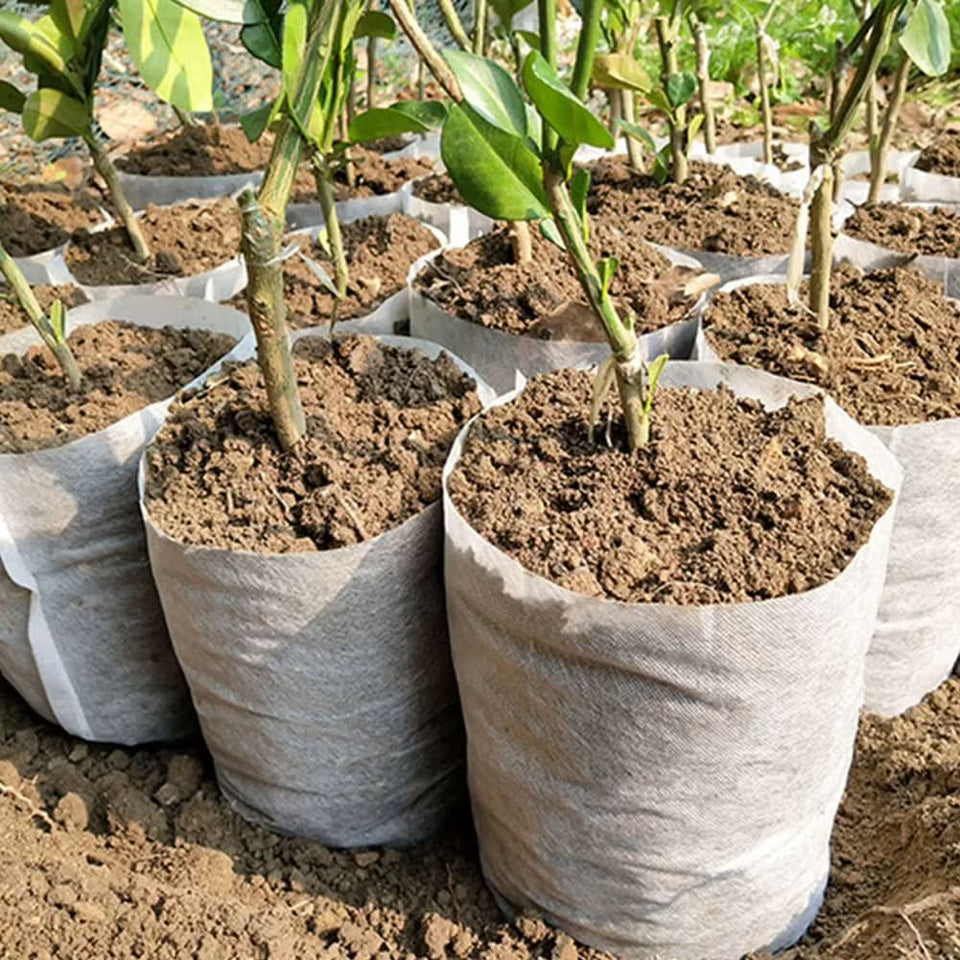 100Pcs Different Sizes Biodegradable Non-Woven Seedling Pots Eco-Friendly Planting Bags Nursery Bag Plant Grow Bags for Garden