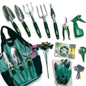 13-piece garden tool set